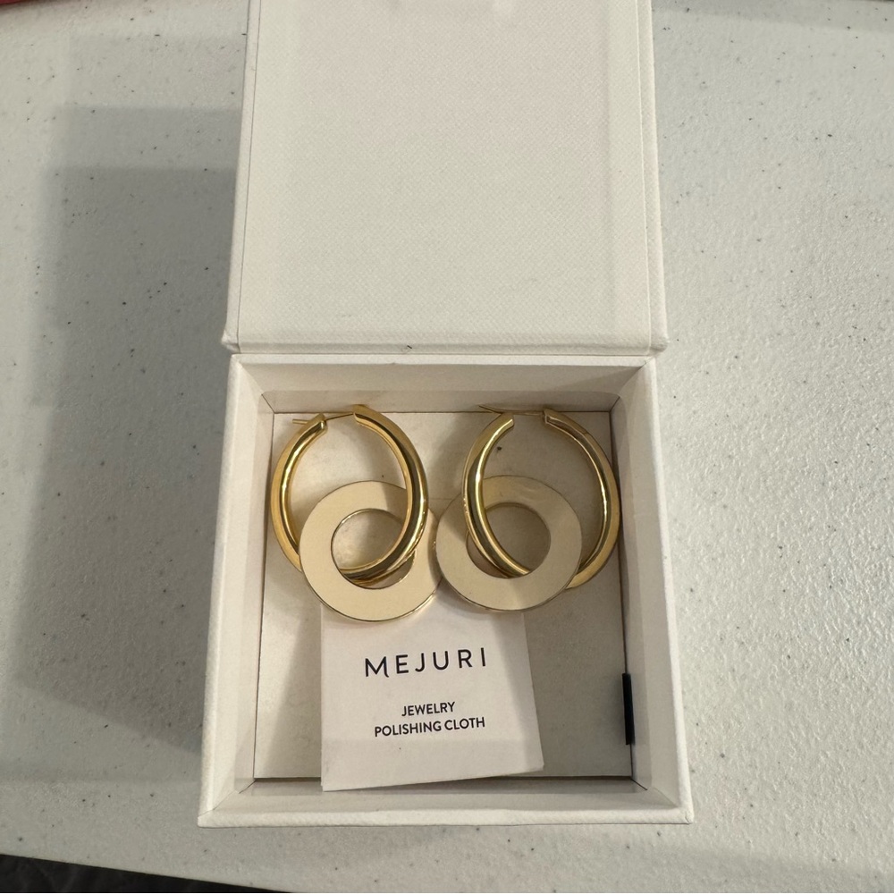 Mejuri Gold and White Hoop Earrings - Picture 3 of 3